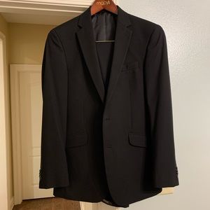 Kenneth Cole Black 2-pc suit